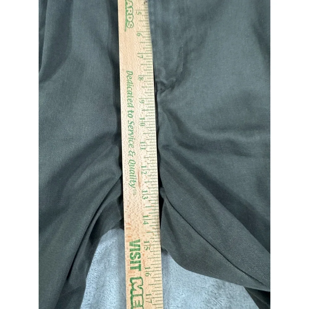 Eddie Bauer Chino Pants Mens 38x30 Green Classic Fit Pleated Wrinkle Resistant - Picture 12 of 16